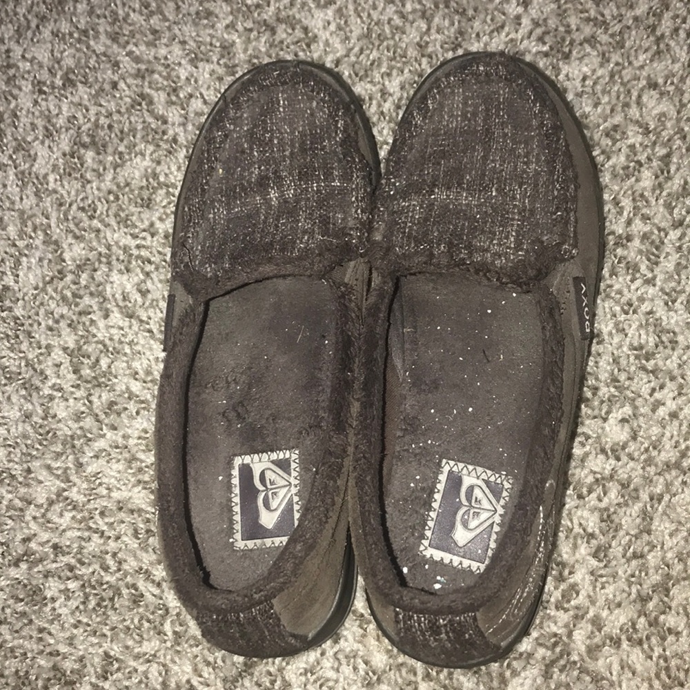 Roxy slip ons